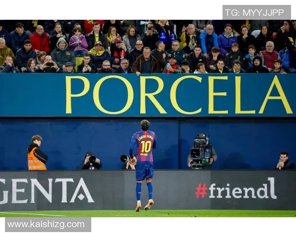 巴塞罗那备战西甲揭幕战，梅西或将迎来重要转折