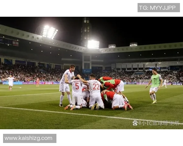 吾米提江在比赛中展现出色防守能力成功抢断助力球队逆转局势